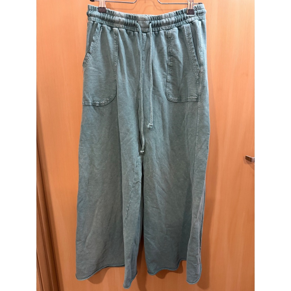 Easel Los Angeles Mineral Wash Wide Leg Lounge Pants Sage Green Medium